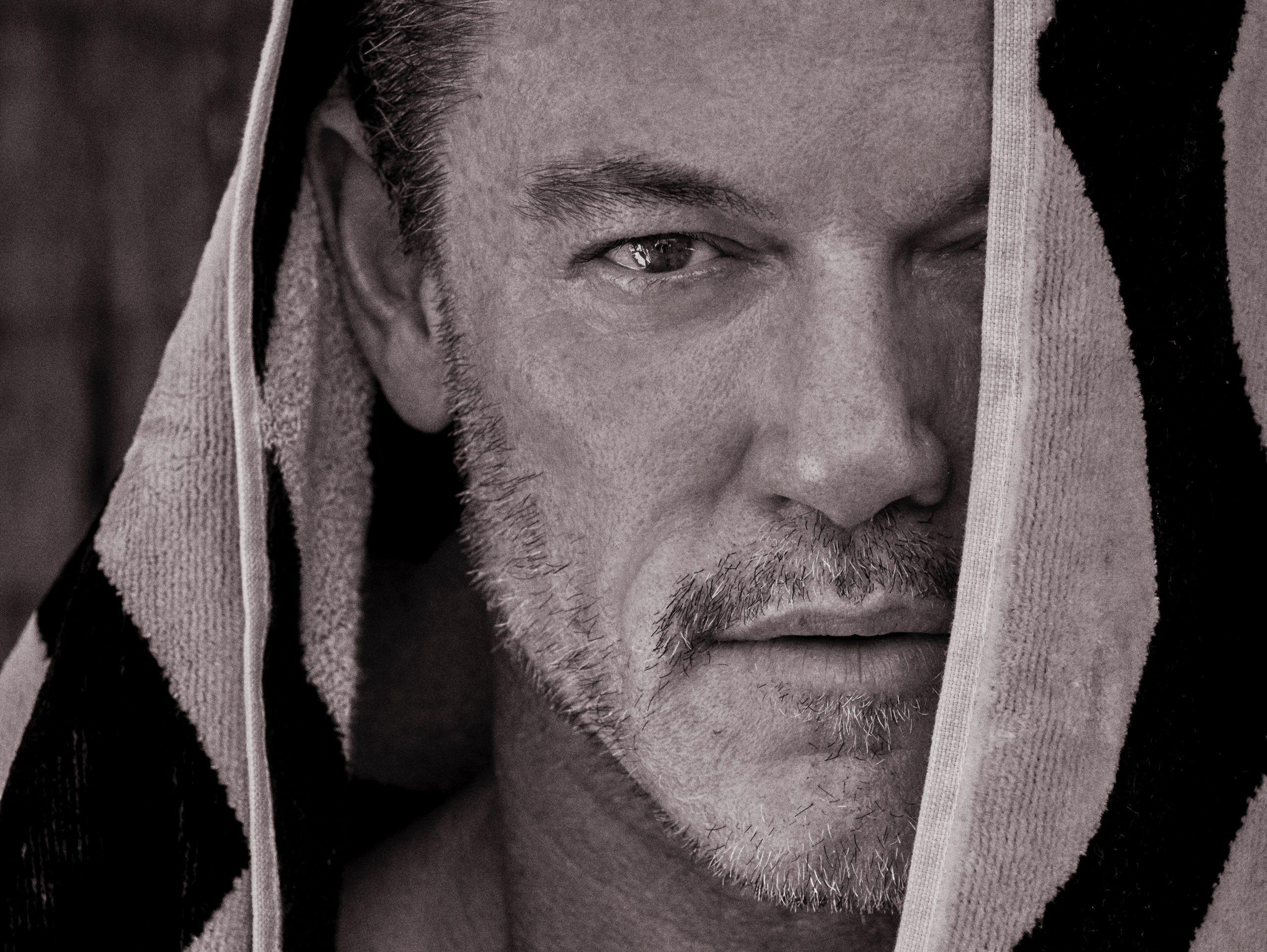 Luke Evans shares life confirming new single ‘only one of you’