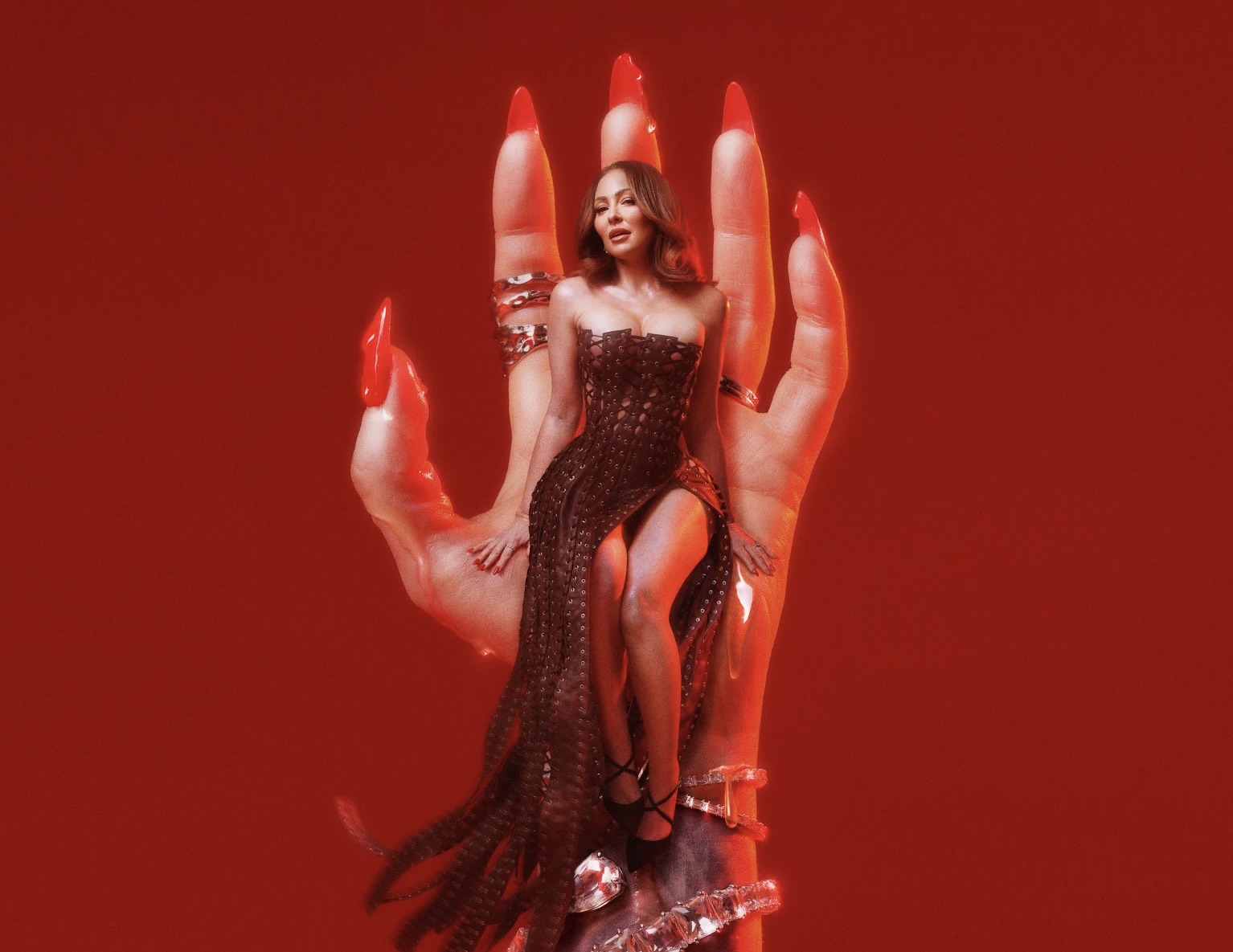 REVIEW: Natasha Hamilton’s ‘Extraction’ EP is a declaration of independence